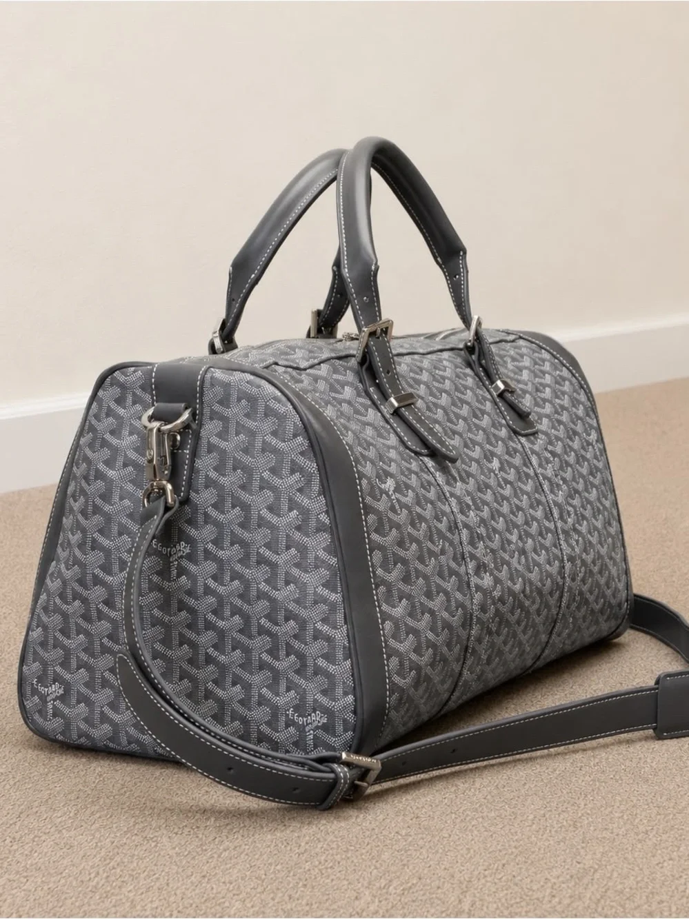 Gray Patterned Men's Duffel bag